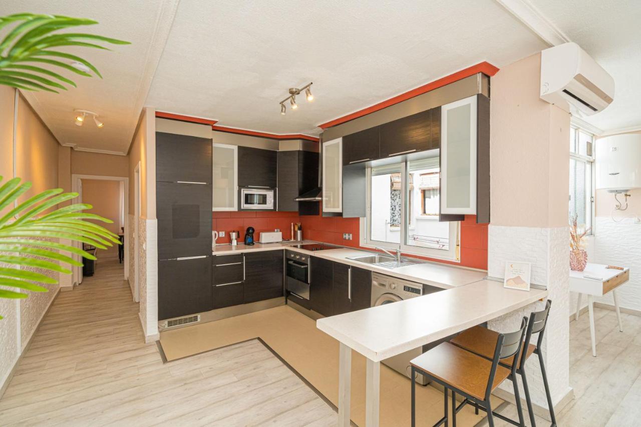 Casa Terra: Apartment 50 Meters From The Beach Torrevieja Exterior foto